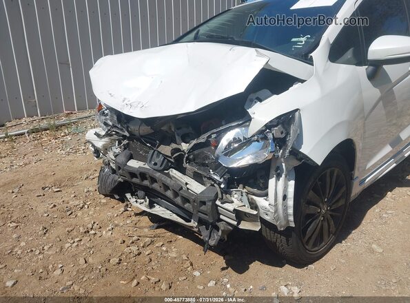 3HGGK5H67KM752813 2019 HONDA FIT White Widok z przodu