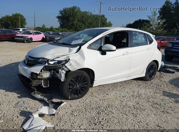 3HGGK5H68JM709273 2018 HONDA FIT White წინა მარცხენა ხედი სამი მეოთხედიდან