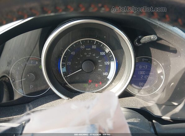 3HGGK5H68JM709273 2018 HONDA FIT White უკანა სავარძლების ხედი