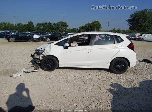3HGGK5H68JM709273 2018 HONDA FIT White სალონის 360-გრადუსიანი ხედი