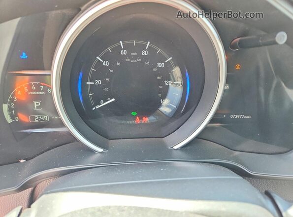 3HGGK5H75JM729215 2018 HONDA FIT White Vista del cuadro de instrumentos
