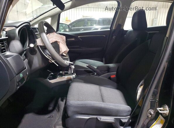 3HGGK5H82JM701896 2018 HONDA FIT Black Вид салону спереду