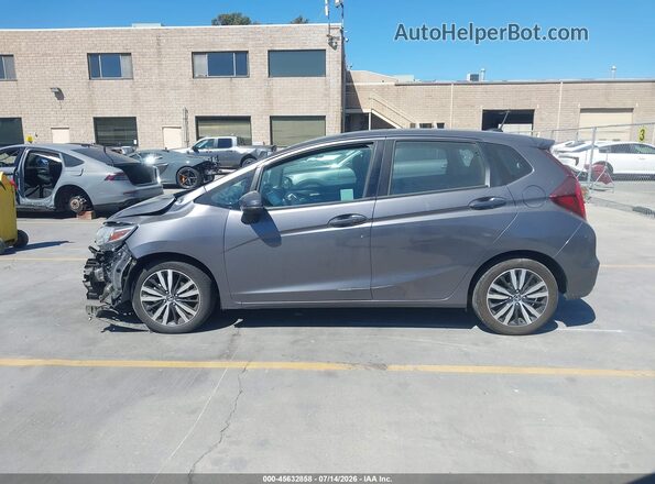 3HGGK5H82KM740196 2019 HONDA FIT Gray 