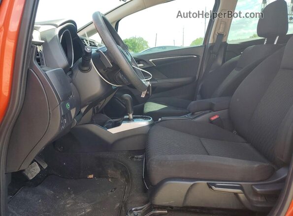 3HGGK5H82LM727112 2020 HONDA FIT Оранжевый Вид салона спереди