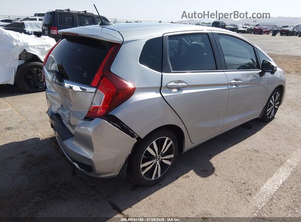 3HGGK5H83JM711224 2018 HONDA FIT Silver Rear right