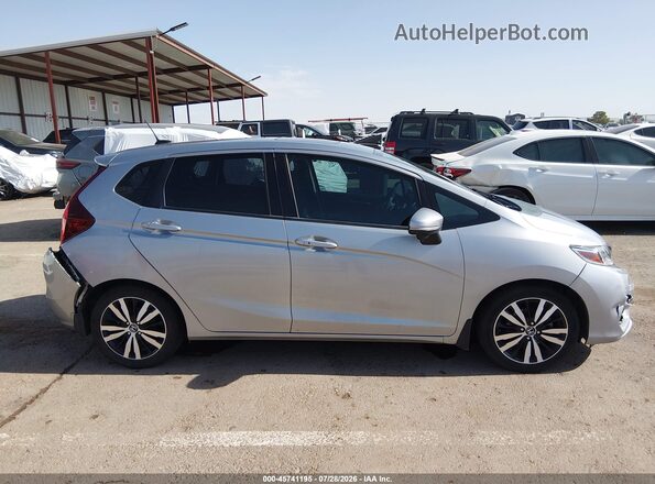3HGGK5H83JM711224 2018 HONDA FIT Silver 360 interior view