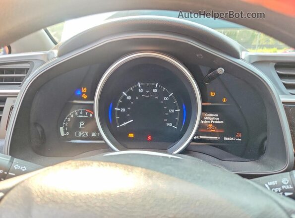 3HGGK5H83JM727438 2018 HONDA FIT White ხელსაწყოთა პანელის ხედი