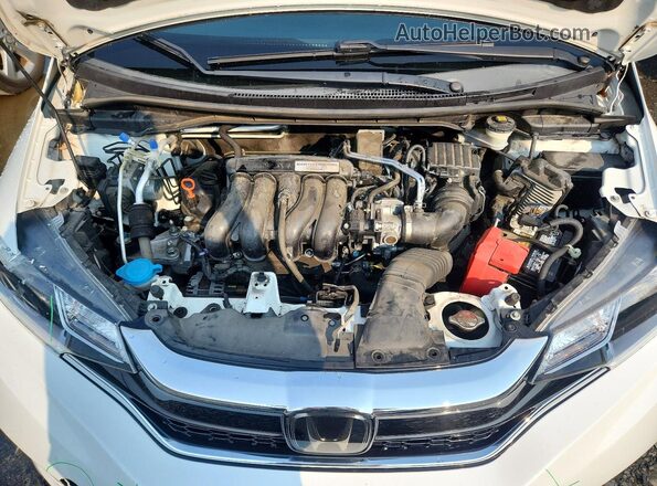 3HGGK5H83JM727438 2018 HONDA FIT White უკანა სალონის ხედი