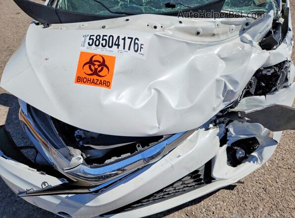 3HGGK5H84JM704489 2018 HONDA FIT Белый Вид задней части салона