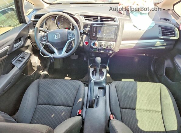 3HGGK5H84JM717744 2018 HONDA FIT Gray Առջևի վահանակի տեսք