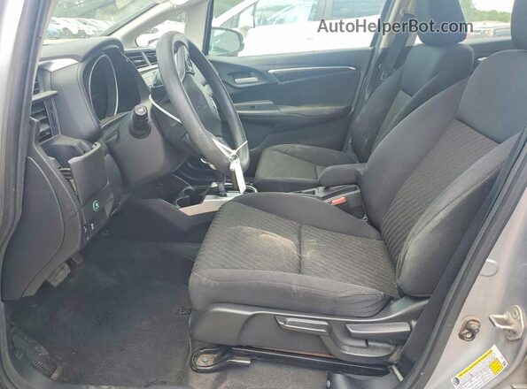 3HGGK5H8XKM732301 2019 HONDA FIT Silver Սալոնի դիմացի տեսք