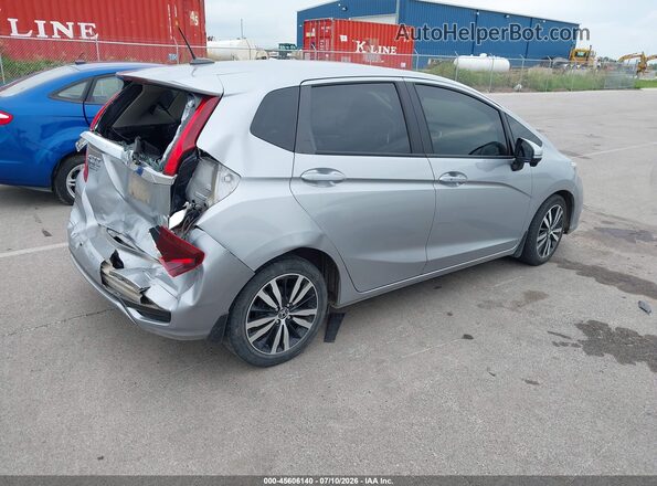 3HGGK5H8XLM730033 2020 HONDA FIT Серебряный Задняя правая четверть