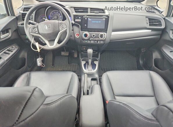 3HGGK5H90HM703326 2017 HONDA FIT White წინა პანელის ხედი