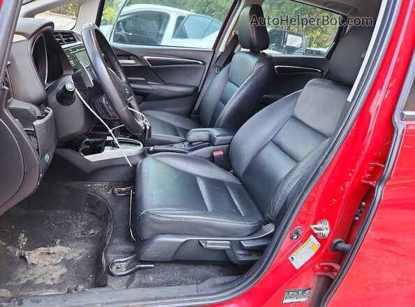 3HGGK5H94JM700466 2018 HONDA FIT Red Вид салону спереду