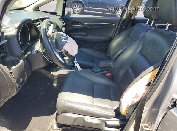 3HGGK5H94JM732916 2018 HONDA FIT Silver Սալոնի դիմացի տեսք