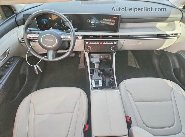 3KMJC3DE5SE006113 2025 HYUNDAI TUCSON Black Dashboard view