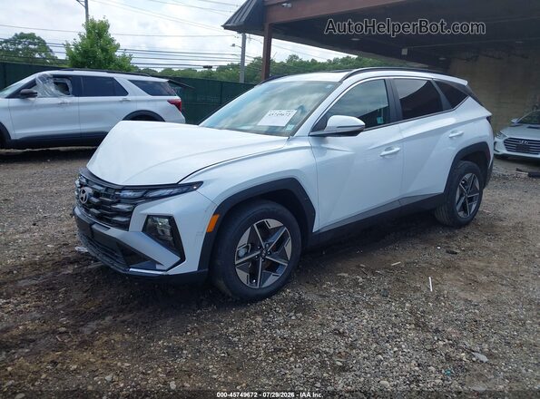 3KMJCCDE2SE015240 2025 HYUNDAI TUCSON White Առջևի ձախ երեք քառորդ տեսարան