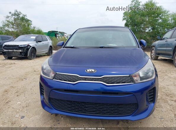 3KPA24AB2JE144518 2018 KIA RIO Blue Widok z przodu