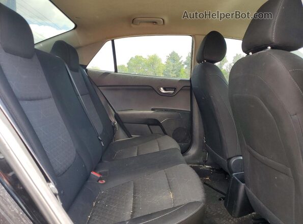 3KPA24AB8KE203735 2019 KIA RIO Черный Вид задних сидений