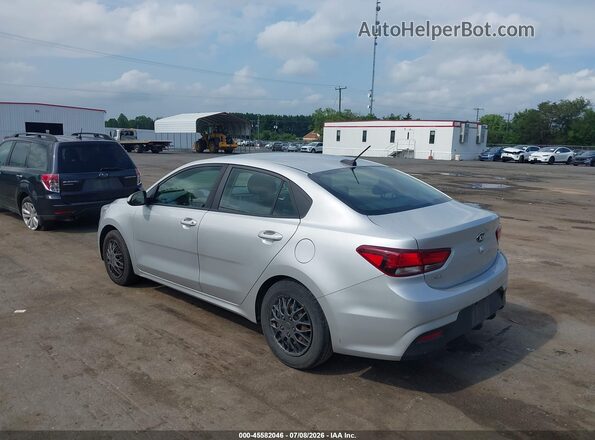 3KPA24AB9JE051088 2018 KIA RIO Серебряный Задняя левая четверть