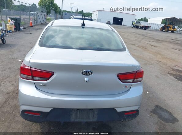 3KPA24AB9JE051088 2018 KIA RIO Серебряный 