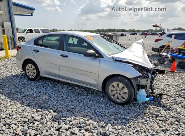 3KPA24AB9JE082017 2018 KIA RIO Silver Передня права чверть