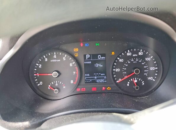 3KPA24AB9JE082017 2018 KIA RIO Silver Вид щитка приладів