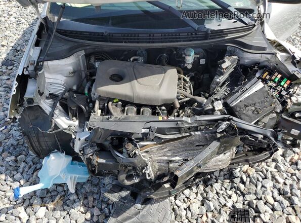 3KPA24AB9JE082017 2018 KIA RIO Silver Вид задньої частини салону