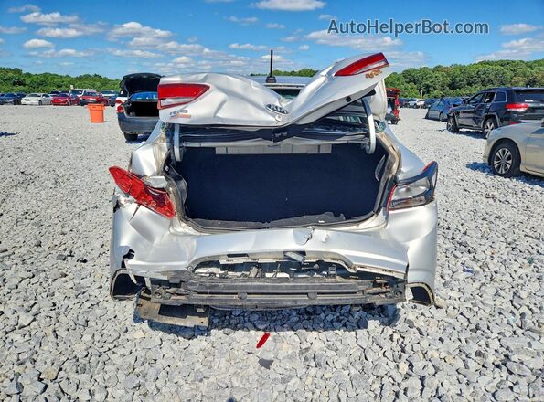 3KPA24ABXJE047535 2018 KIA RIO Silver უკანა ხედი