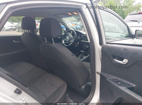 3KPA24ABXJE145447 2018 KIA RIO Silver Вид наклейки з VIN-кодом