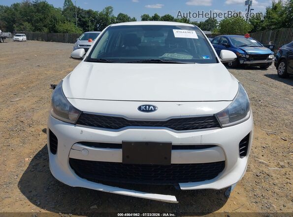 3KPA24AD0LE278352 2020 KIA RIO Белый Вид задней части салона