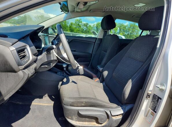 3KPA24AD0LE302861 2020 KIA RIO Silver Vista interior delantera