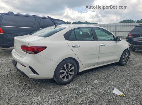 3KPA24AD0NE438443 2022 KIA RIO White Rear right