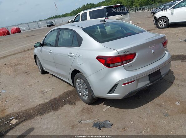 3KPA24AD0PE604382 2023 KIA RIO Silver Trasero izquierdo