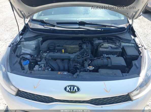3KPA24AD1LE263066 2020 KIA RIO Silver უკანა ხედი