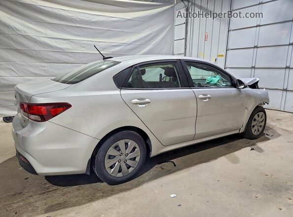 3KPA24AD1LE357335 2020 KIA RIO Silver Rear right