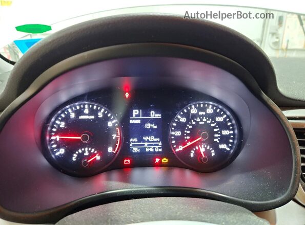 3KPA24AD1LE357335 2020 KIA RIO Silver Instrument cluster view