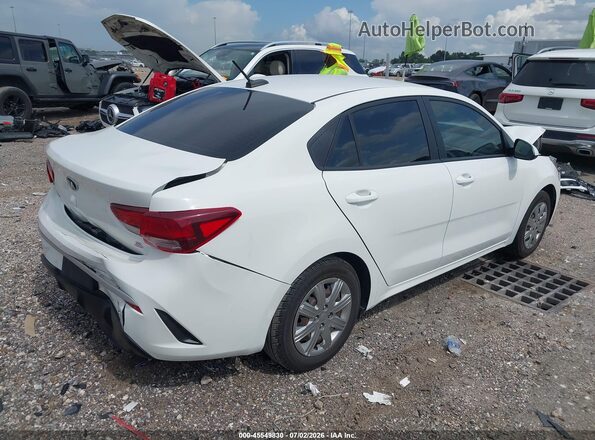 3KPA24AD1ME372547 2021 KIA RIO White Задня права чверть