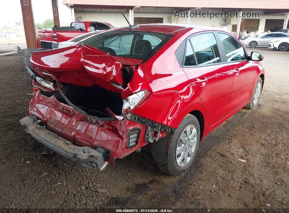 3KPA24AD1ME403067 2021 KIA RIO Red Задня права чверть