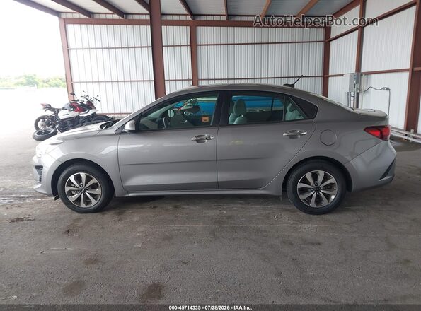 3KPA24AD1PE559890 2023 KIA RIO Silver 360 interior view