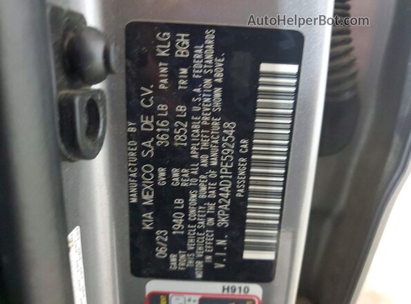 3KPA24AD1PE592548 2023 KIA RIO Gray Vista de la etiqueta del VIN