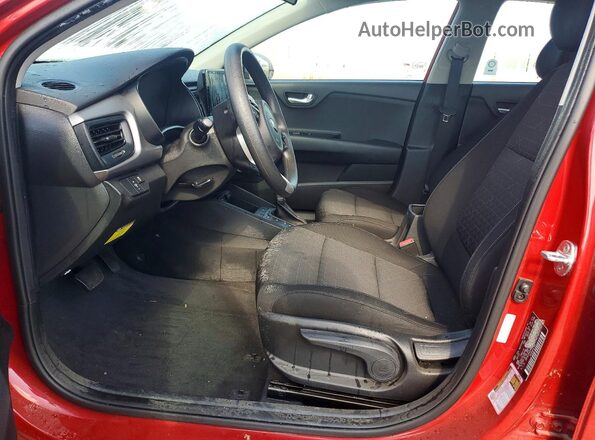 3KPA24AD2ME384853 2021 KIA RIO Red წინა სალონის ხედი
