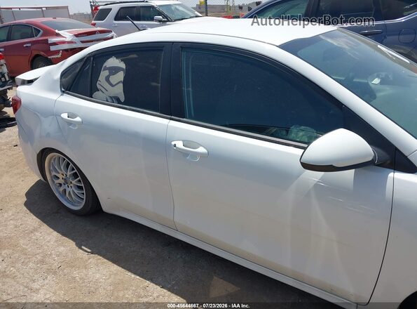 3KPA24AD2ME412182 2021 KIA RIO White უკანა სალონის ხედი