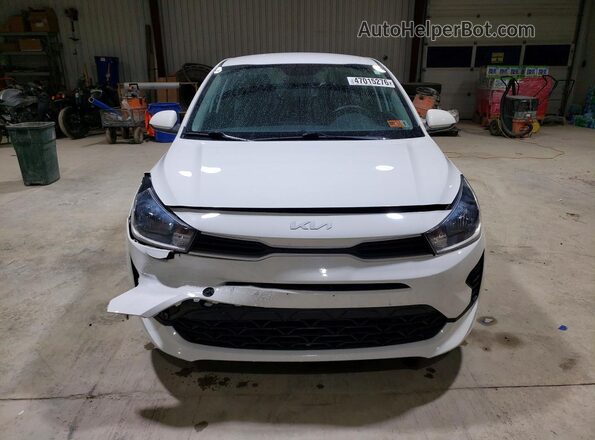3KPA24AD2NE473985 2022 KIA RIO White Вид спереду