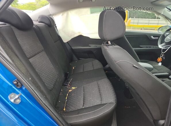 3KPA24AD2PE519172 2023 KIA RIO Синий Вид задних сидений