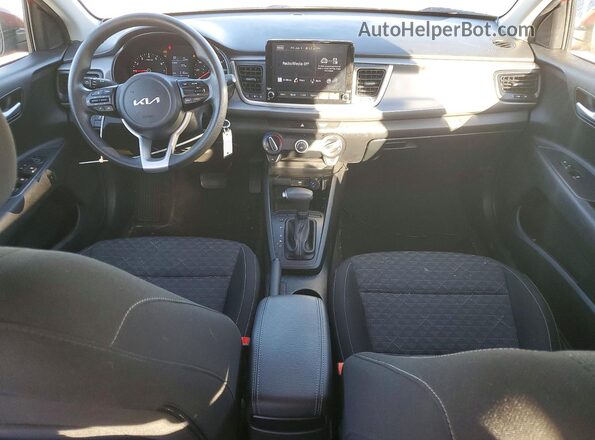 3KPA24AD2PE532391 2023 KIA RIO Red Dashboard view