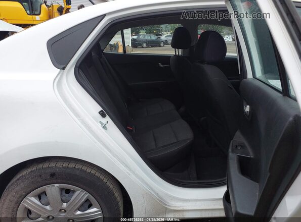 3KPA24AD2PE575063 2023 KIA RIO White VIN կոդի պիտակի տեսք