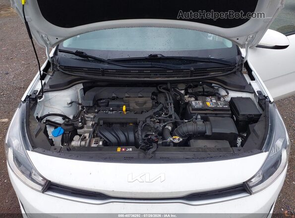 3KPA24AD2PE575063 2023 KIA RIO White Հետևի տեսք