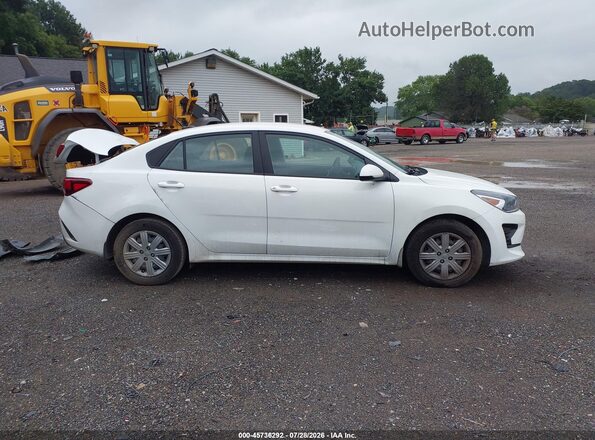 3KPA24AD2PE575063 2023 KIA RIO White Սալոնի 360 աստիճան տեսք