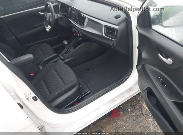 3KPA24AD2PE583342 2023 KIA RIO White Սալոնի դիմացի տեսք